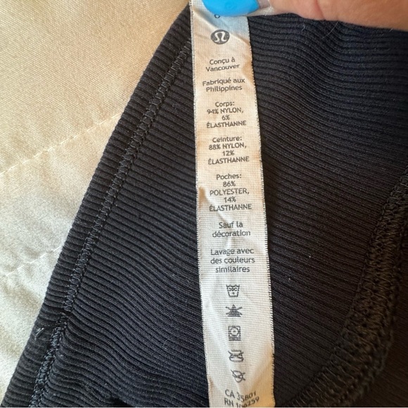 Lululemon Women’s Dance Studio Mid-Rise Jogger 28” Black size 6 Casual Hiking - Picture 10 of 14